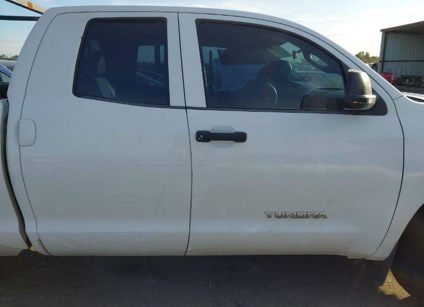 Photo 13 of 2012 Toyota Tundra GRADE 4.6L V8 (VIN 5TFRM5F13CX048659)