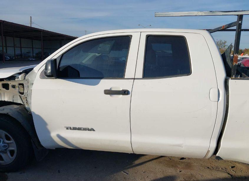 Photo 14 of 2012 Toyota Tundra GRADE 4.6L V8 (VIN 5TFRM5F13CX048659)