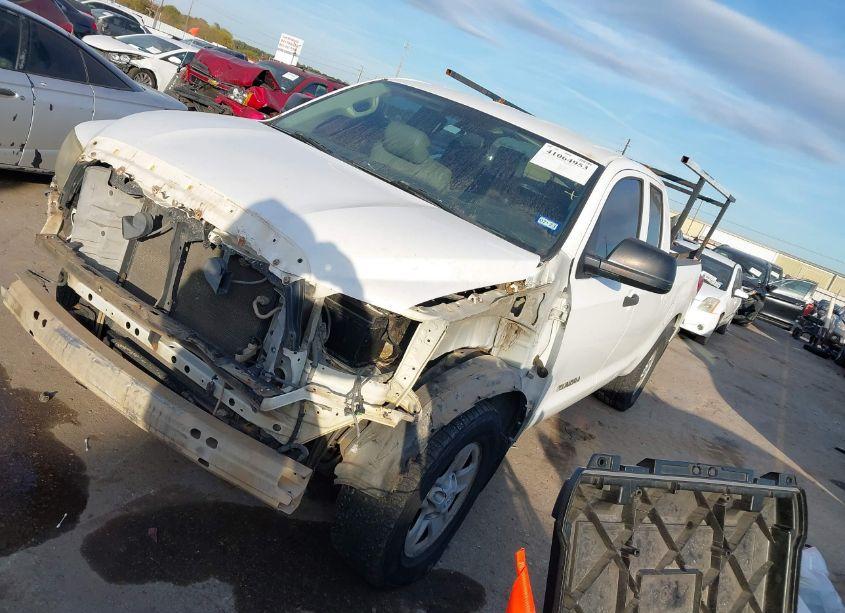 Photo 2 of 2012 Toyota Tundra GRADE 4.6L V8 (VIN 5TFRM5F13CX048659)