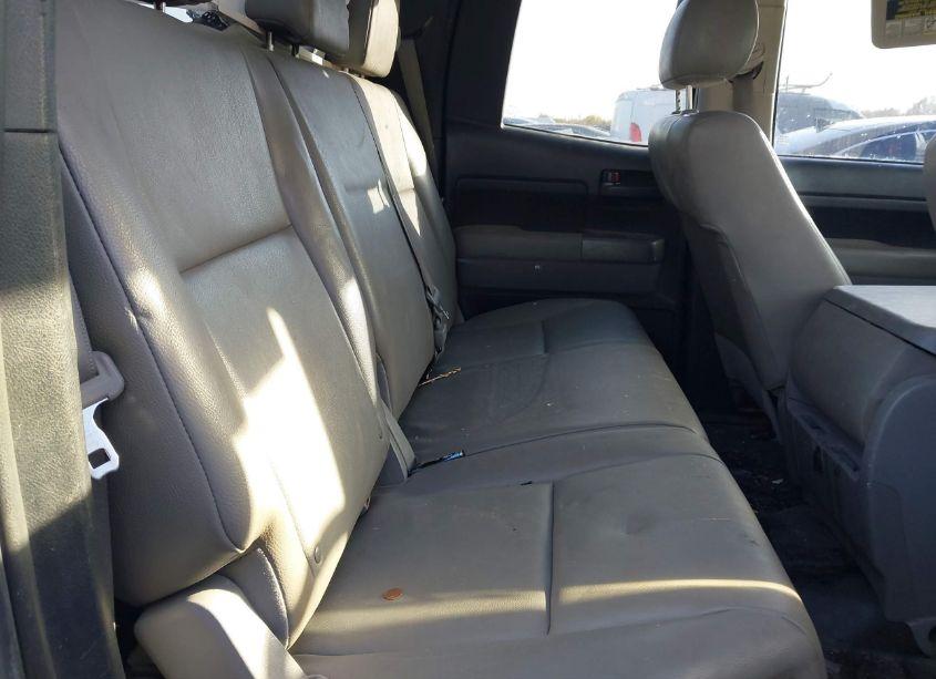 Photo 8 of 2012 Toyota Tundra GRADE 4.6L V8 (VIN 5TFRM5F13CX048659)