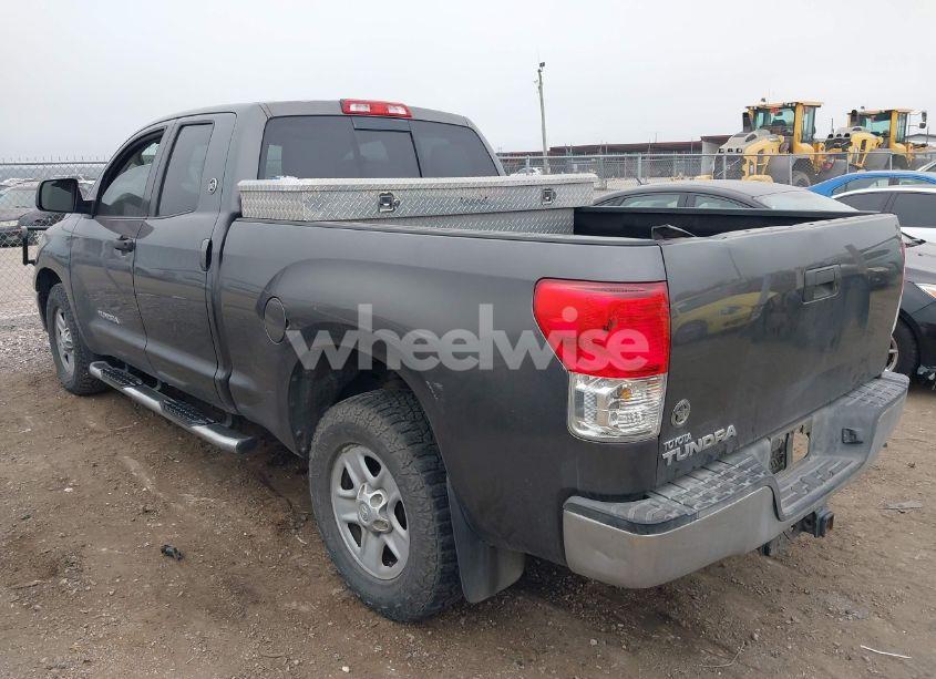 Photo 3 of 2013 Toyota Tundra GRADE 4.6L V8 (VIN 5TFRM5F13DX057900)