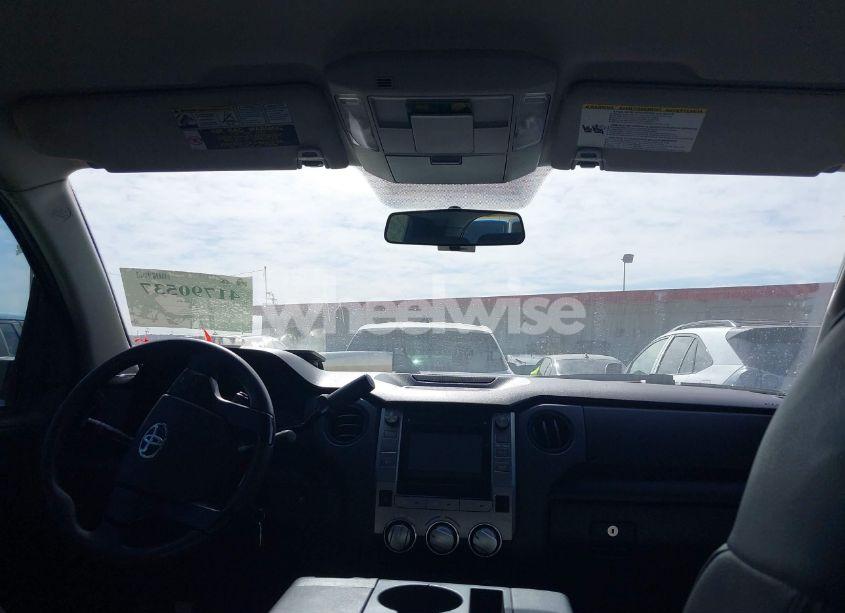 Photo 18 of 2014 Toyota Tundra SR 4.6L V8 (VIN 5TFRM5F13EX071104)