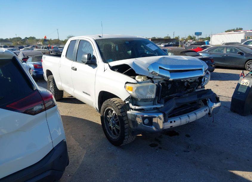 2015 Toyota Tundra SR5 4.6L V8 (VIN 5TFRM5F13FX086882) main photo