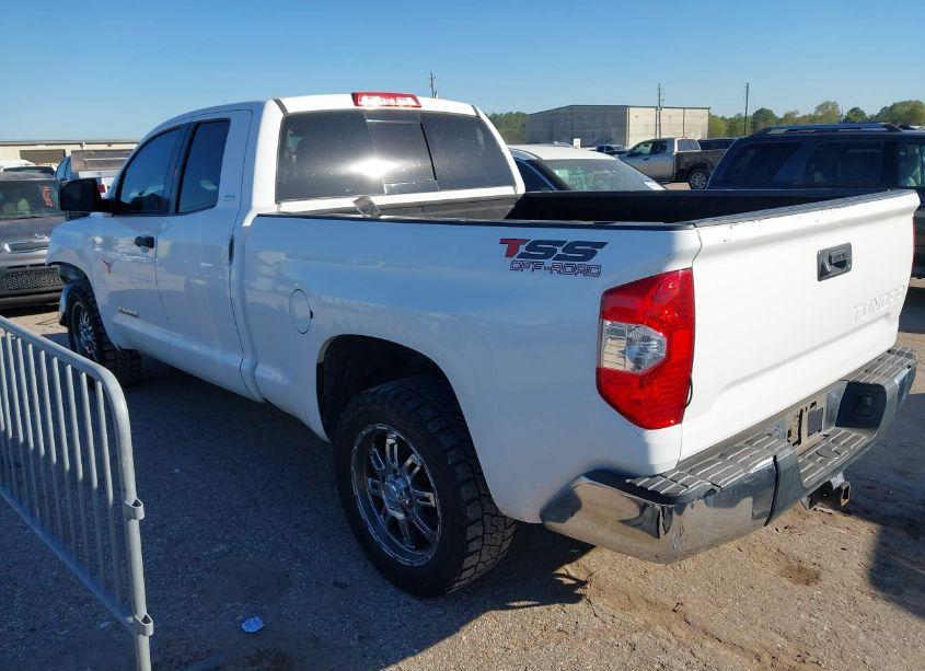 Photo 3 of 2015 Toyota Tundra SR5 4.6L V8 (VIN 5TFRM5F13FX086882)