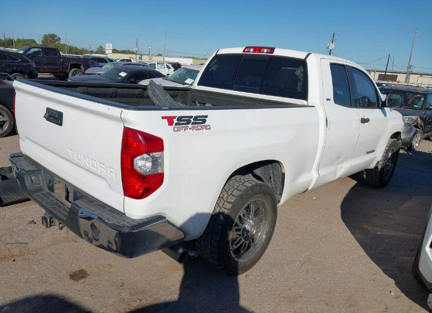 Photo 4 of 2015 Toyota Tundra SR5 4.6L V8 (VIN 5TFRM5F13FX086882)