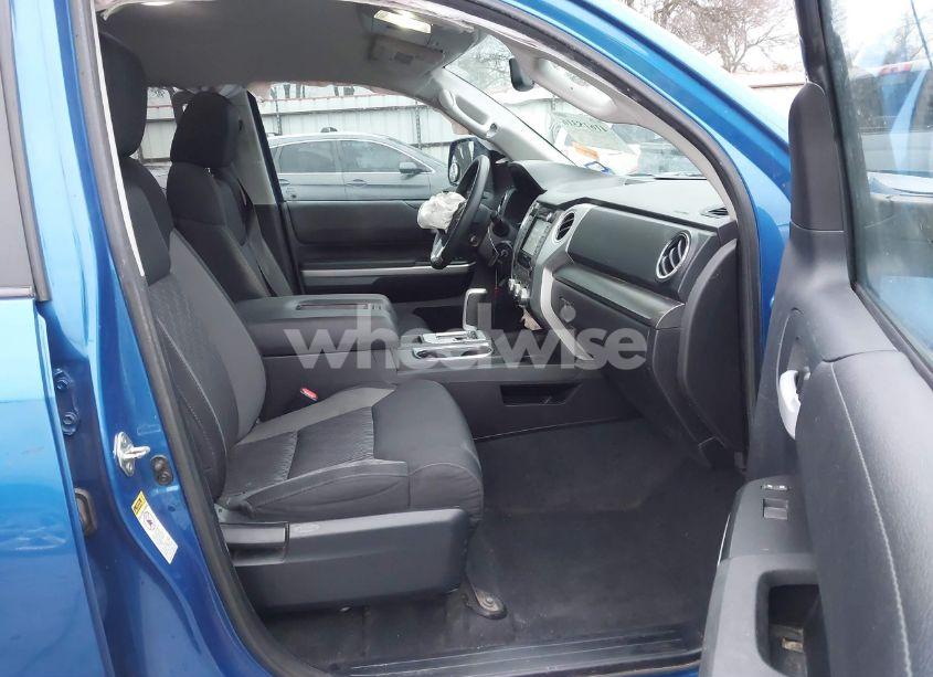 Photo 5 of 2016 Toyota Tundra SR5 4.6L V8 (VIN 5TFRM5F13GX095535)