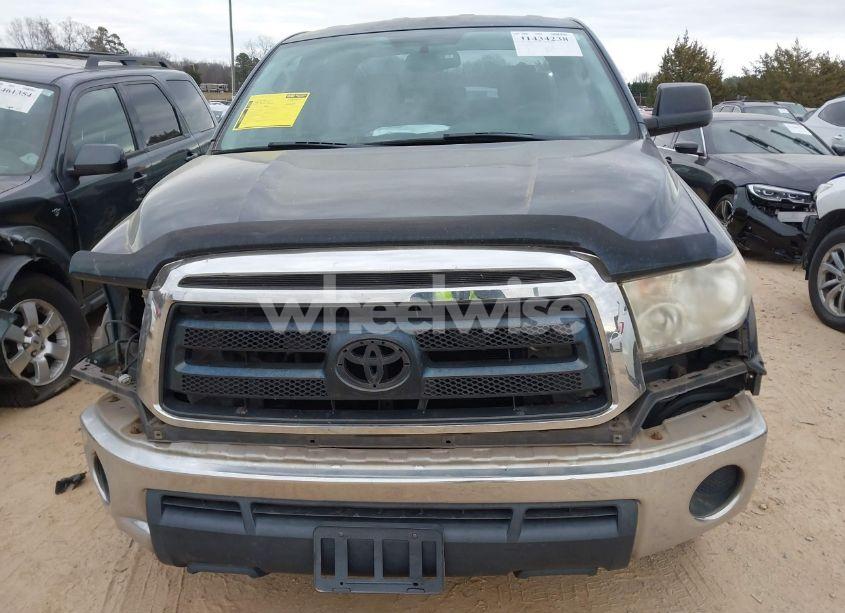 Photo 12 of 2011 Toyota Tundra GRADE 4.6L V8 (VIN 5TFRM5F14BX025034)
