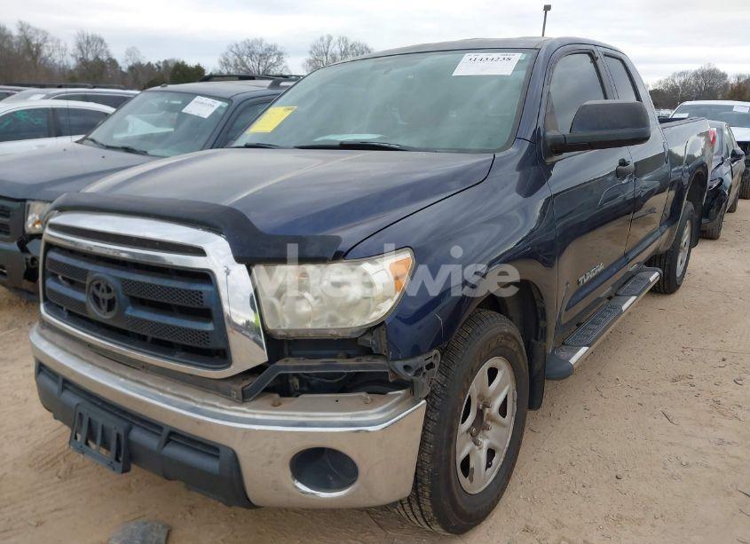 Photo 2 of 2011 Toyota Tundra GRADE 4.6L V8 (VIN 5TFRM5F14BX025034)