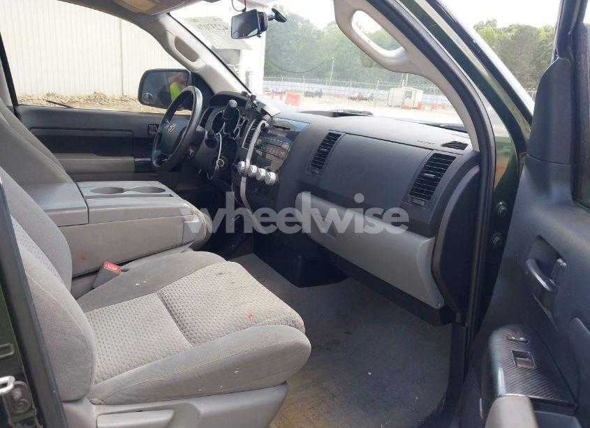 Photo 5 of 2011 Toyota Tundra GRADE 4.6L V8 (VIN 5TFRM5F14BX025177)