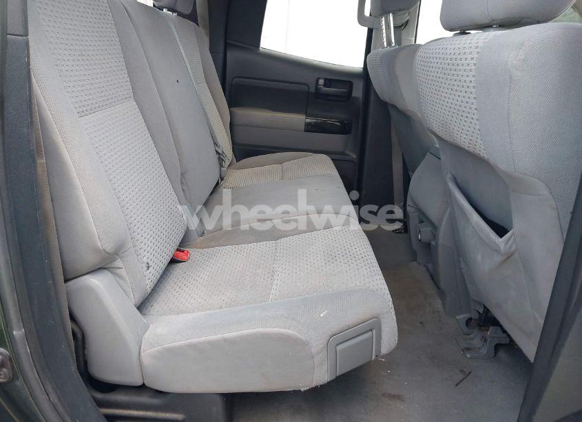 Photo 8 of 2011 Toyota Tundra GRADE 4.6L V8 (VIN 5TFRM5F14BX025177)