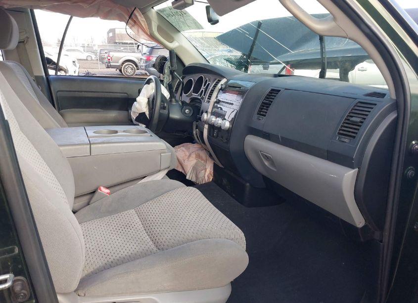 Photo 5 of 2013 Toyota Tundra GRADE 4.6L V8 (VIN 5TFRM5F14DX053824)