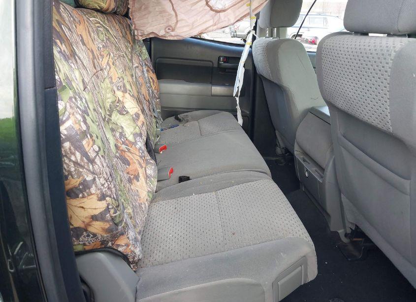 Photo 8 of 2013 Toyota Tundra GRADE 4.6L V8 (VIN 5TFRM5F14DX053824)