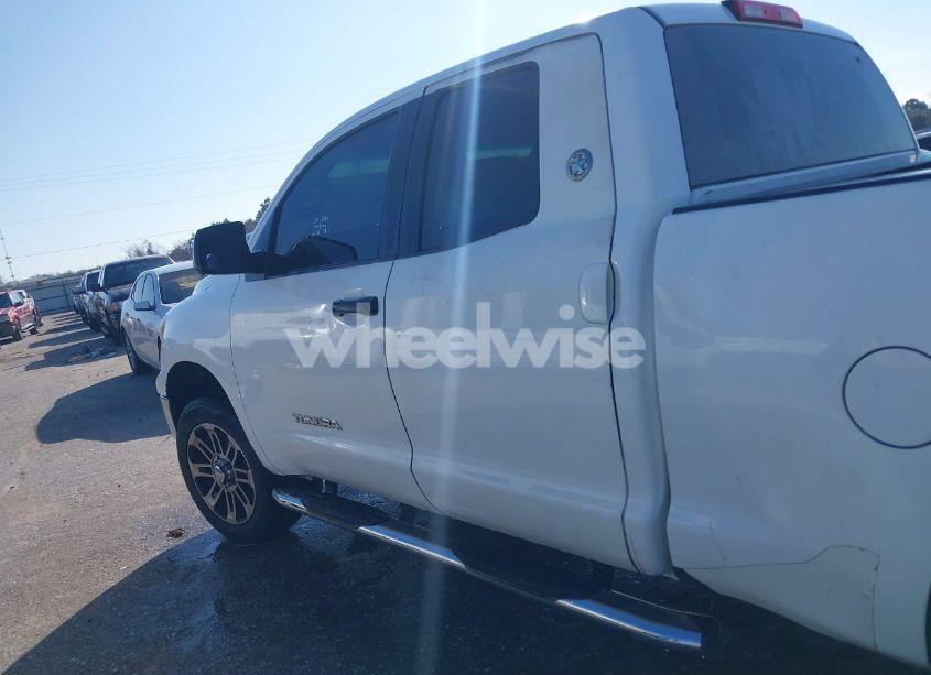Photo 14 of 2013 Toyota Tundra GRADE 4.6L V8 (VIN 5TFRM5F14DX061244)