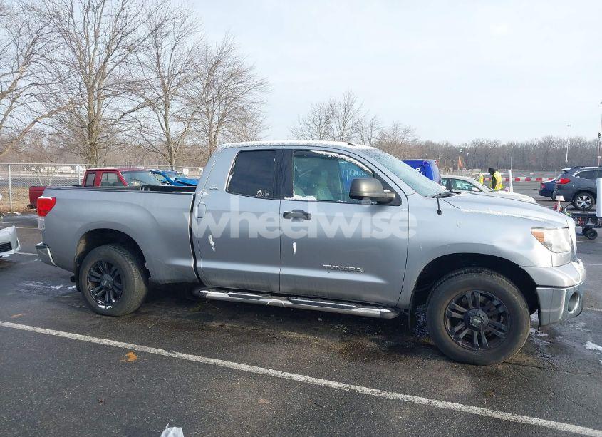 Photo 13 of 2013 Toyota Tundra GRADE 4.6L V8 (VIN 5TFRM5F14DX065777)