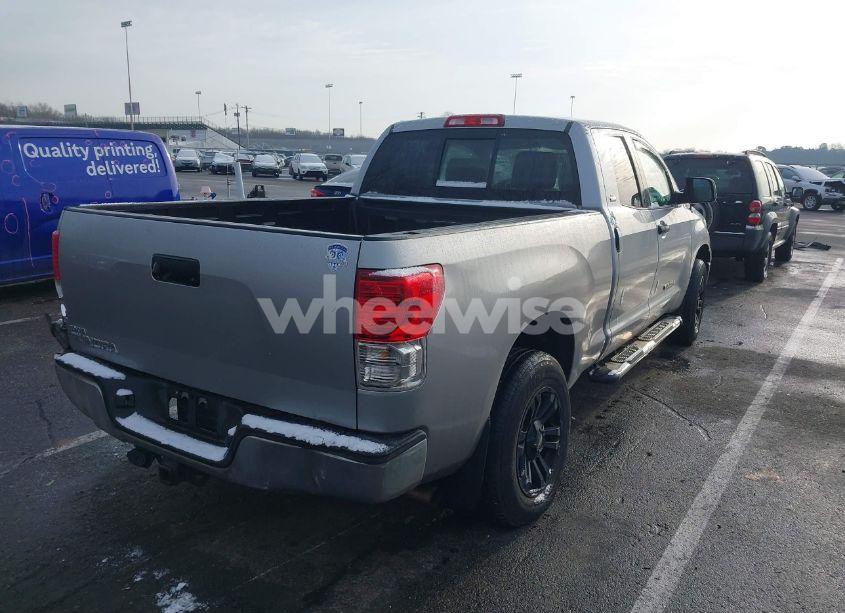 Photo 4 of 2013 Toyota Tundra GRADE 4.6L V8 (VIN 5TFRM5F14DX065777)