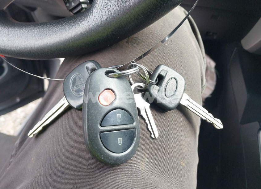 Photo 11 of 2017 Toyota Tundra SR5 4.6L V8 (VIN 5TFRM5F14HX120850)