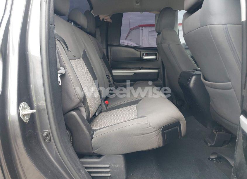 Photo 8 of 2017 Toyota Tundra SR5 4.6L V8 (VIN 5TFRM5F14HX120850)