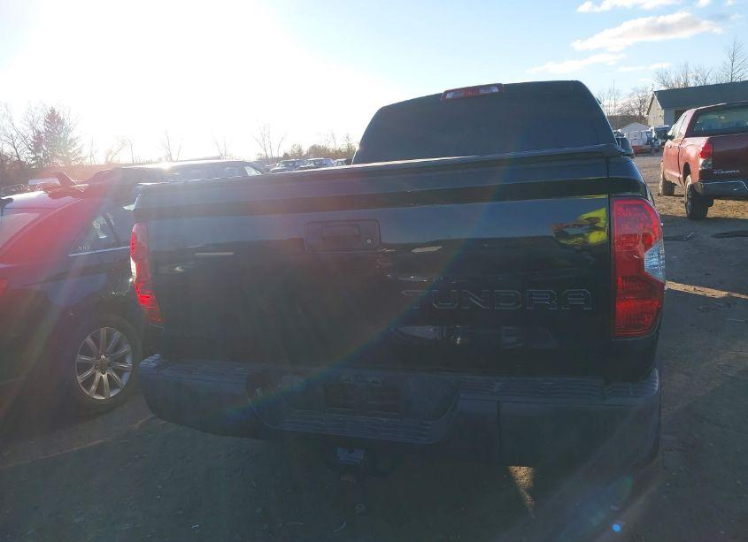 Photo 17 of 2019 Toyota Tundra SR 4.6L V8 (VIN 5TFRM5F14KX140636)