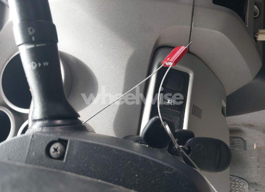 Photo 11 of 2011 Toyota Tundra GRADE 4.6L V8 (VIN 5TFRM5F15BX022675)