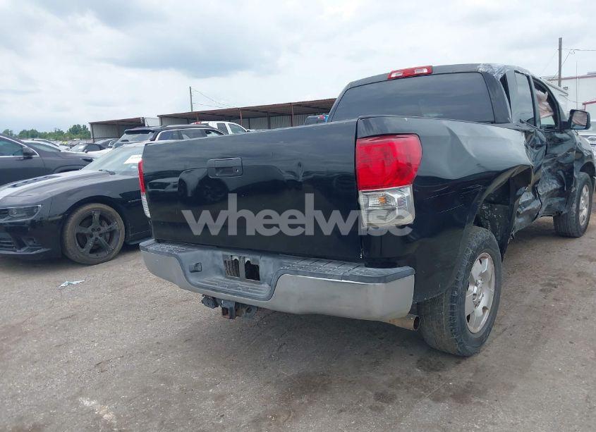 Photo 4 of 2011 Toyota Tundra GRADE 4.6L V8 (VIN 5TFRM5F15BX022675)