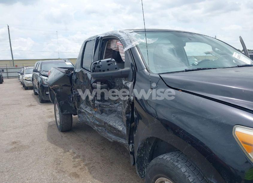 Photo 6 of 2011 Toyota Tundra GRADE 4.6L V8 (VIN 5TFRM5F15BX022675)