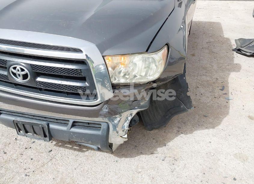 Photo 6 of 2011 Toyota Tundra GRADE 4.6L V8 (VIN 5TFRM5F15BX027102)