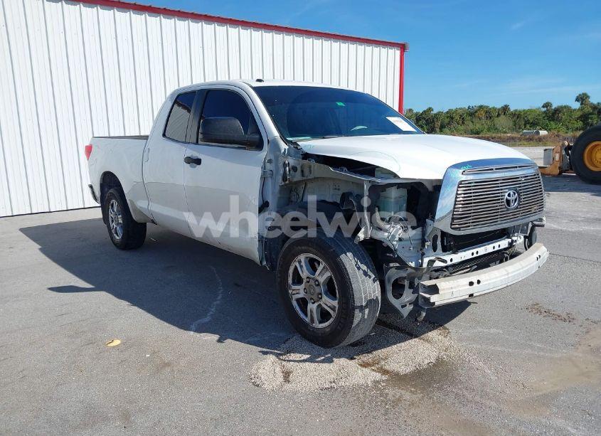 2012 Toyota Tundra GRADE 4.6L V8 (VIN 5TFRM5F15CX040210) main photo