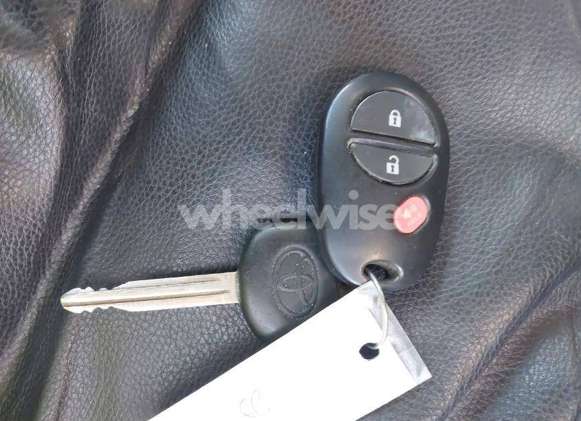 Photo 11 of 2012 Toyota Tundra GRADE 4.6L V8 (VIN 5TFRM5F15CX040210)