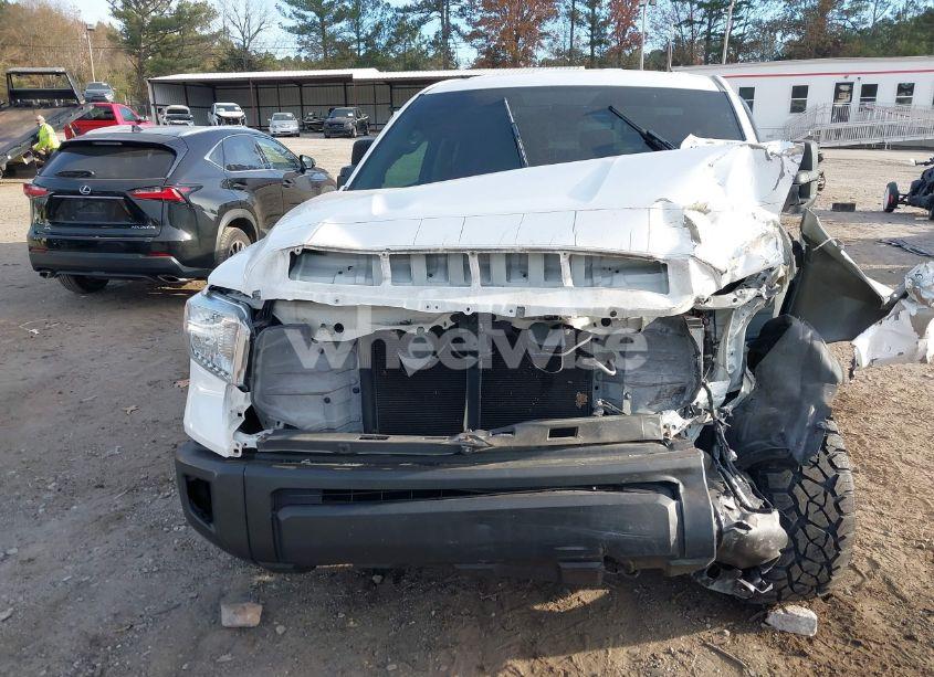 Photo 12 of 2016 Toyota Tundra SR 4.6L V8 (VIN 5TFRM5F15GX105661)