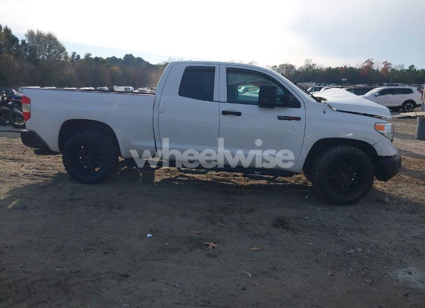 Photo 13 of 2016 Toyota Tundra SR 4.6L V8 (VIN 5TFRM5F15GX105661)