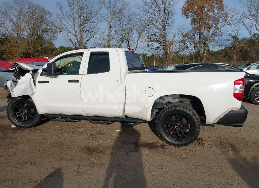 Photo 14 of 2016 Toyota Tundra SR 4.6L V8 (VIN 5TFRM5F15GX105661)