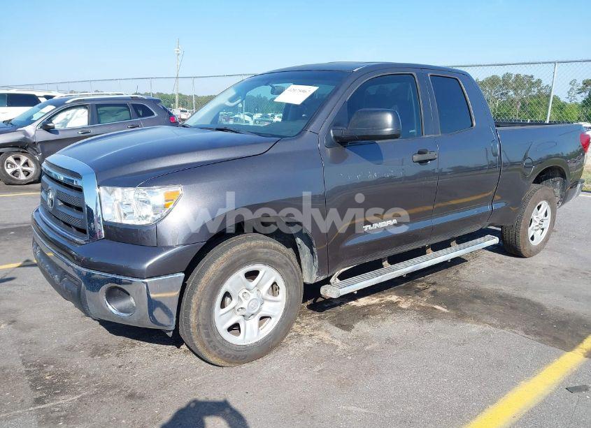 Photo 2 of 2011 Toyota Tundra GRADE 4.6L V8 (VIN 5TFRM5F16BX034267)