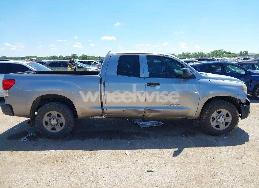 Photo 14 of 2013 Toyota Tundra GRADE 4.6L V8 (VIN 5TFRM5F16DX063979)