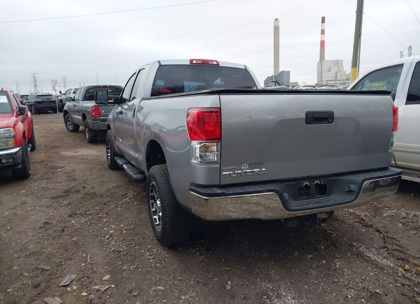 Photo 3 of 2013 Toyota Tundra GRADE 4.6L V8 (VIN 5TFRM5F16DX064484)