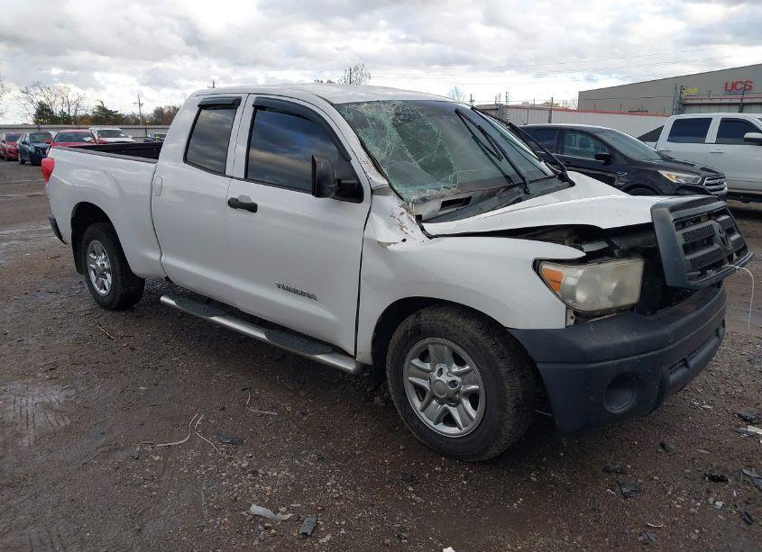 2013 Toyota Tundra GRADE 4.6L V8 (VIN 5TFRM5F16DX064730) main photo