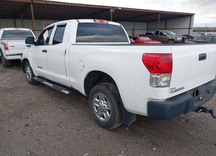 Photo 3 of 2013 Toyota Tundra GRADE 4.6L V8 (VIN 5TFRM5F16DX064730)