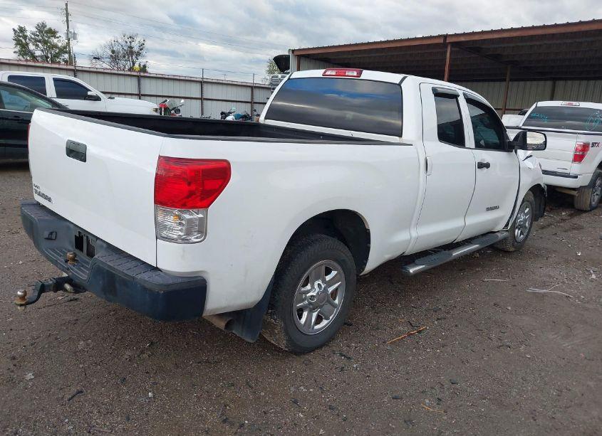 Photo 4 of 2013 Toyota Tundra GRADE 4.6L V8 (VIN 5TFRM5F16DX064730)