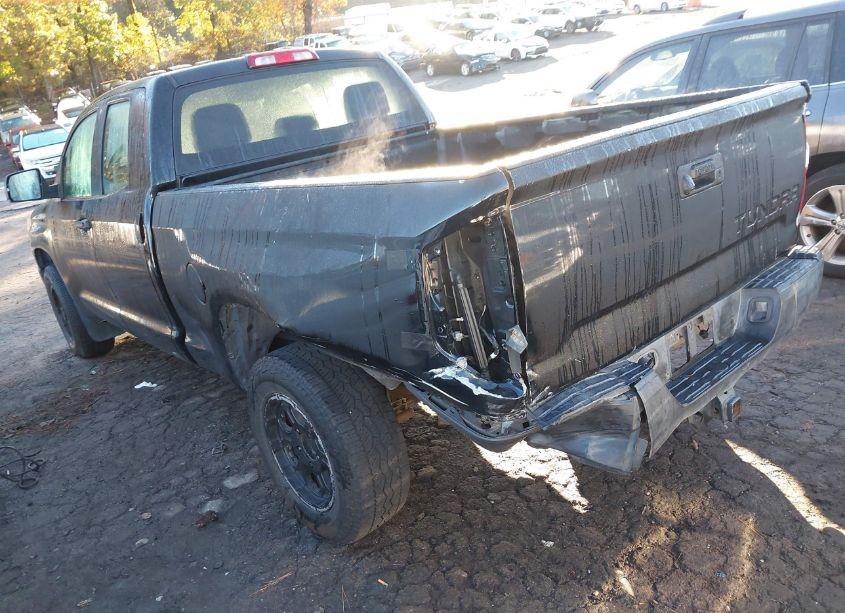 Photo 3 of 2014 Toyota Tundra SR 4.6L V8 (VIN 5TFRM5F16EX067919)