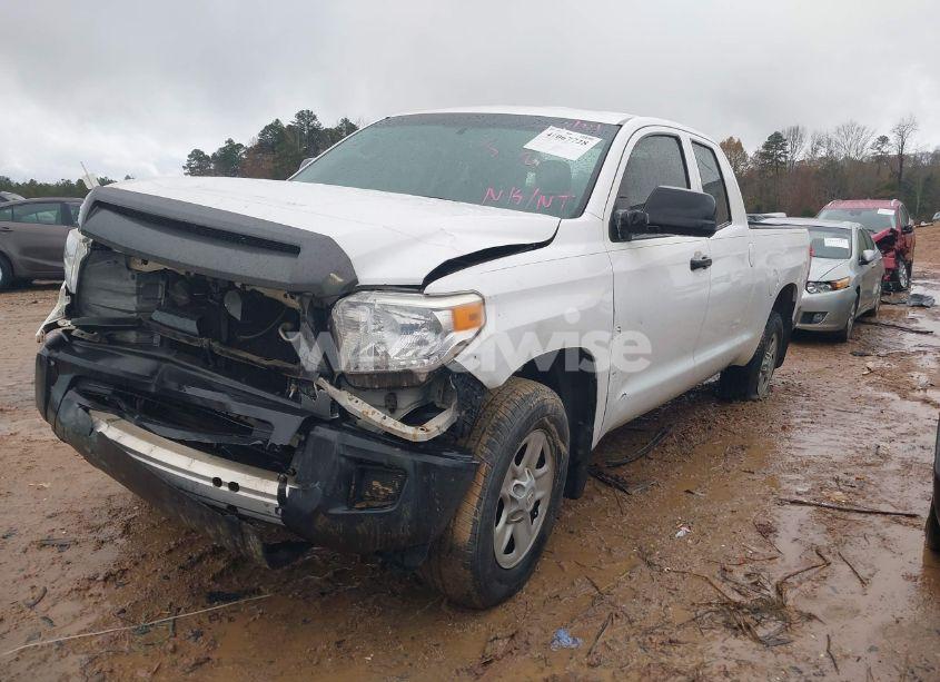 Photo 2 of 2015 Toyota Tundra SR 4.6L V8 (VIN 5TFRM5F16FX092563)