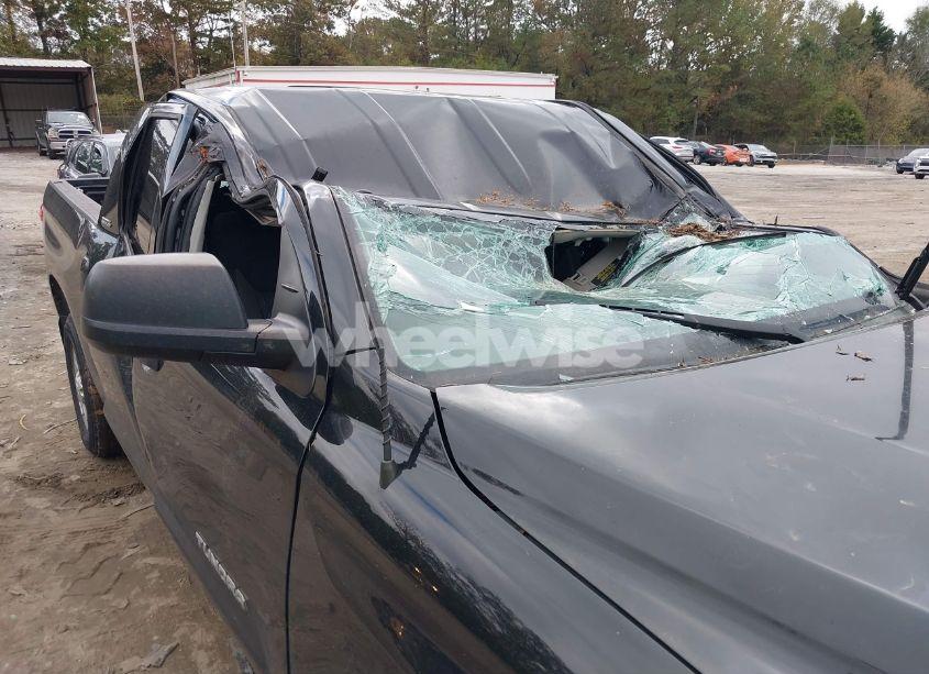 Photo 6 of 2018 Toyota Tundra SR5 4.6L V8 (VIN 5TFRM5F16JX124310)