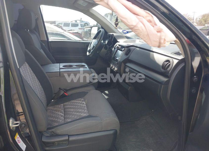 Photo 5 of 2019 Toyota Tundra SR 4.6L V8 (VIN 5TFRM5F16KX140346)