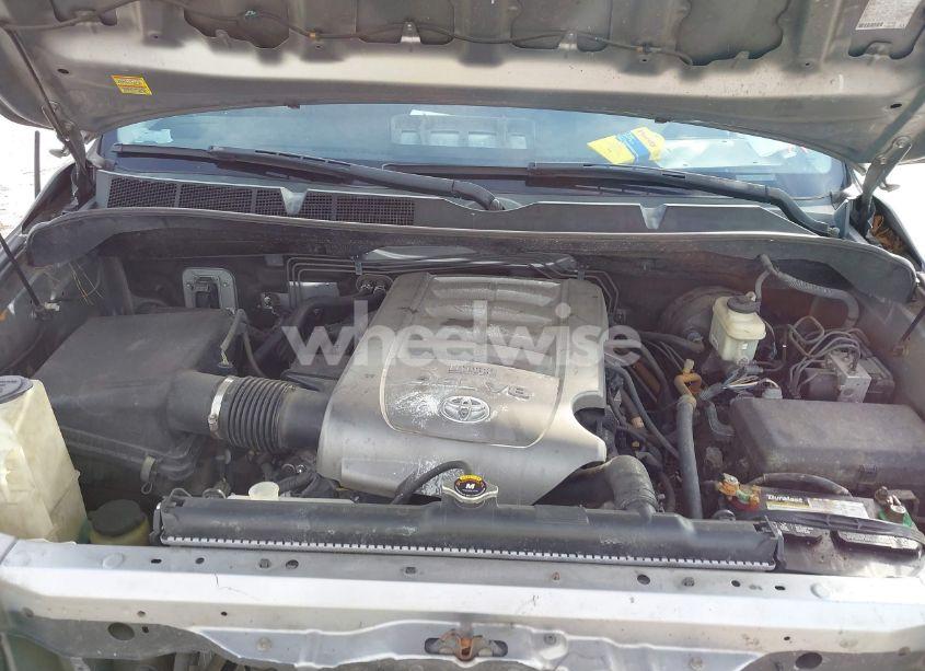 Photo 10 of 2010 Toyota Tundra GRADE 4.6L V8 (VIN 5TFRM5F17AX014706)