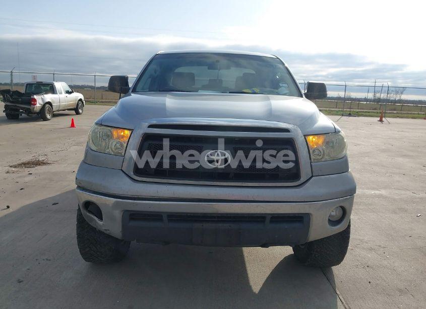 Photo 12 of 2010 Toyota Tundra GRADE 4.6L V8 (VIN 5TFRM5F17AX014706)