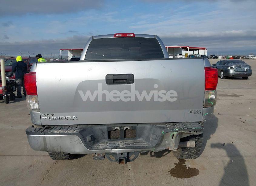 Photo 16 of 2010 Toyota Tundra GRADE 4.6L V8 (VIN 5TFRM5F17AX014706)