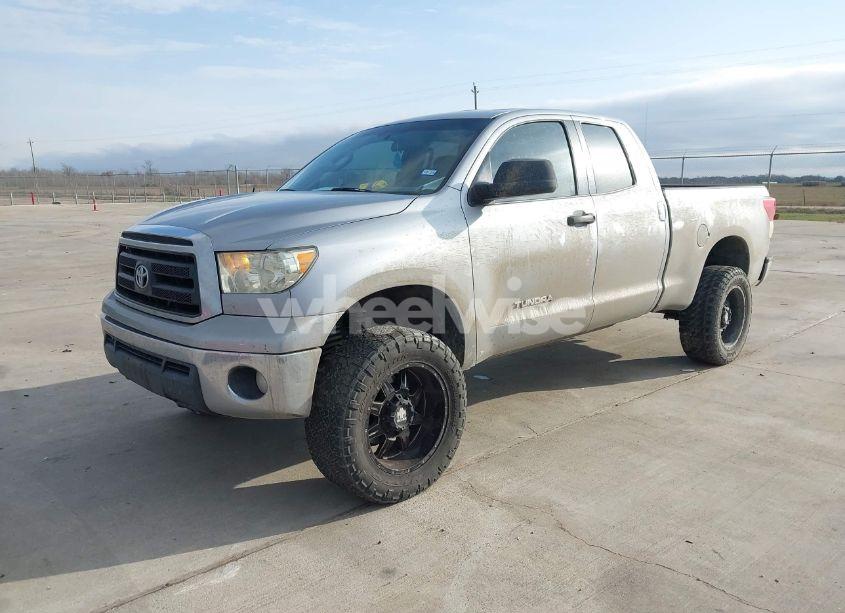 Photo 2 of 2010 Toyota Tundra GRADE 4.6L V8 (VIN 5TFRM5F17AX014706)