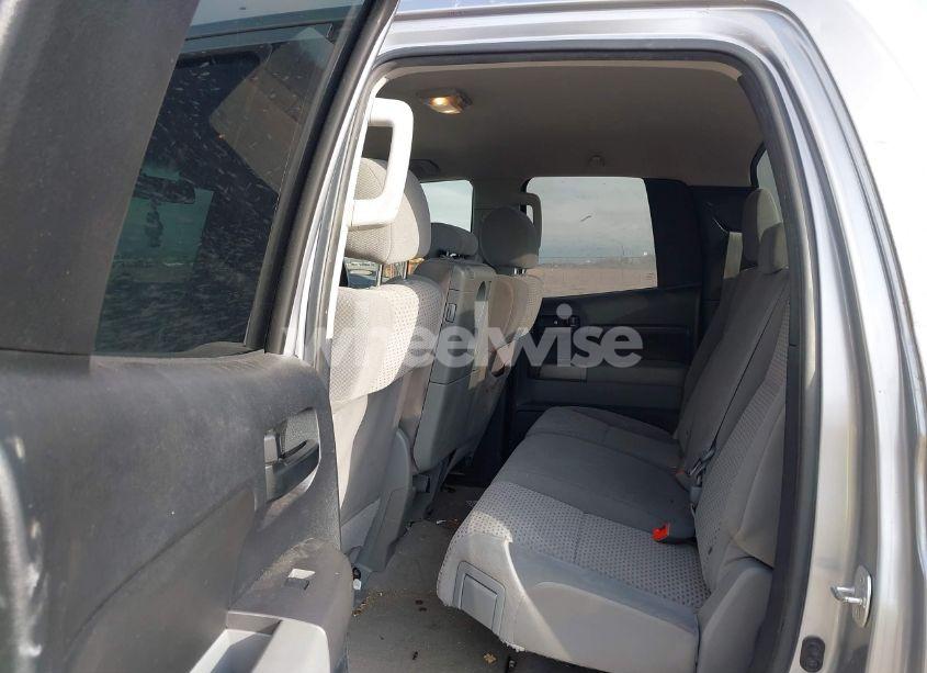 Photo 8 of 2010 Toyota Tundra GRADE 4.6L V8 (VIN 5TFRM5F17AX014706)