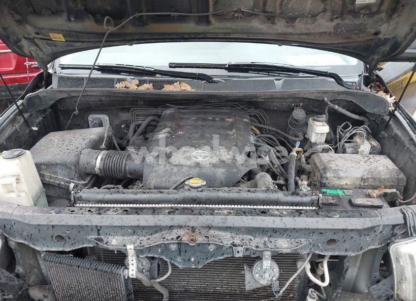 Photo 10 of 2011 Toyota Tundra GRADE 4.6L V8 (VIN 5TFRM5F17BX031698)