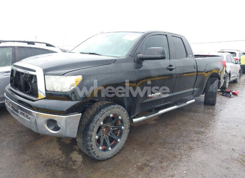 Photo 2 of 2011 Toyota Tundra GRADE 4.6L V8 (VIN 5TFRM5F17BX031698)