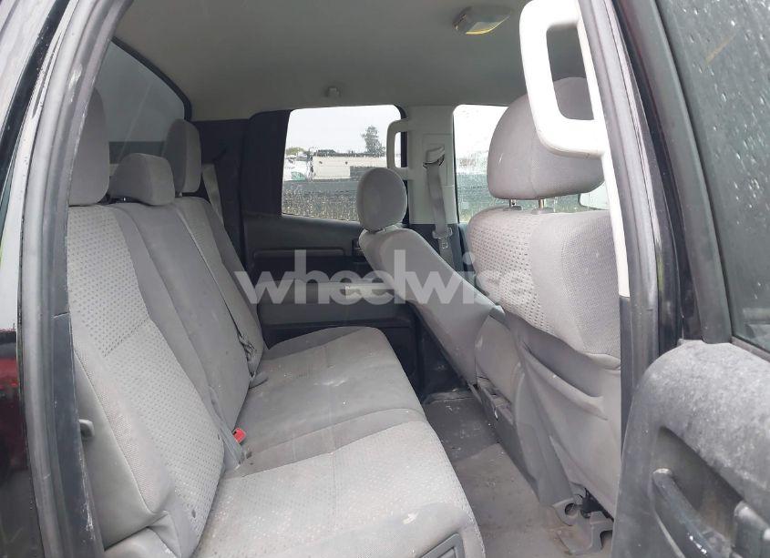 Photo 8 of 2011 Toyota Tundra GRADE 4.6L V8 (VIN 5TFRM5F17BX031698)