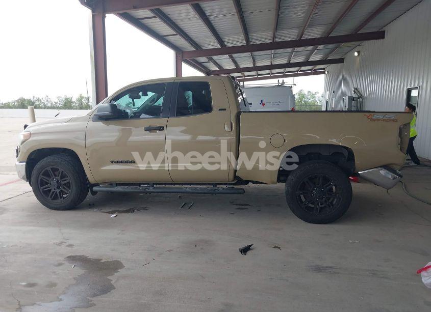 Photo 14 of 2019 Toyota Tundra SR5 4.6L V8 (VIN 5TFRM5F17KX142350)